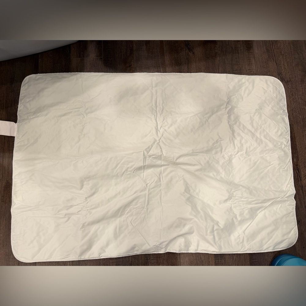 Fiberlinks Quilted Waterproof Bed Pad Reusable Incontinence Mattress Protector - Picture 3 of 6